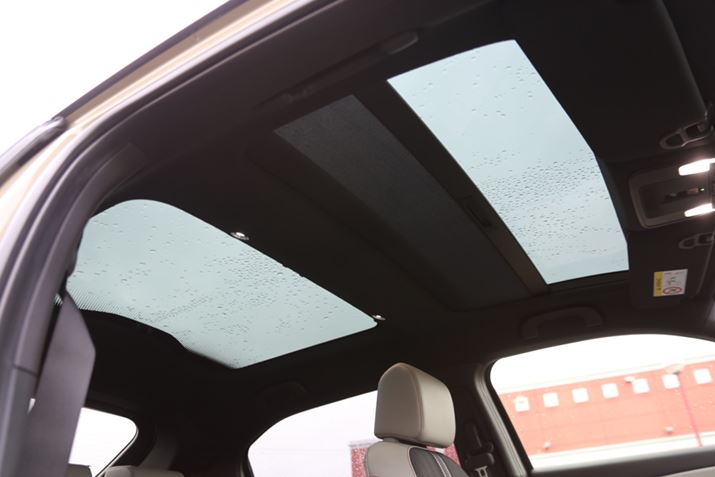 Sn悢AuȎEupm}[tv́APLaYO[hɕWĂ