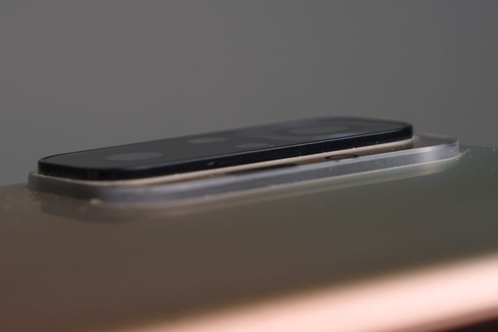 CJ2iɕĐオĂA݊𔭂Ă