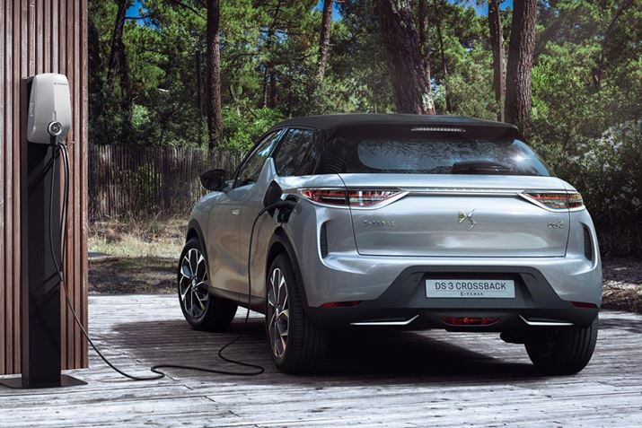 DSuDS3NXobN E-TENSEṽGNXeA