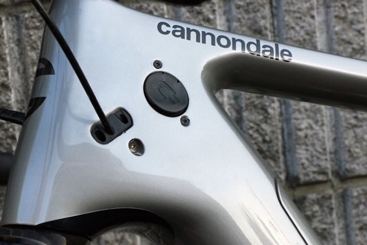 obe[͎ԑ̂Oď[dłقAt[ɐ݂ꂽ[d[d邱Ƃ\Bobe[cʃ[̏Ԃ疞[d܂Ŗ4.5Ԃ