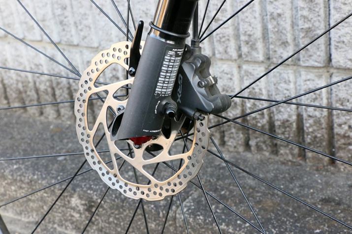 fBXNu[LV}muGRXvB[^[a͑OƂ160mm