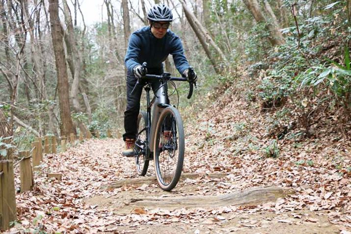 ʐ^̂悤ȃMbvzۂ̏Ռ̓TXyVƋzĂ邪AHʂ̂˂Ȃǂ͑̂ŋz鑖gɂKv