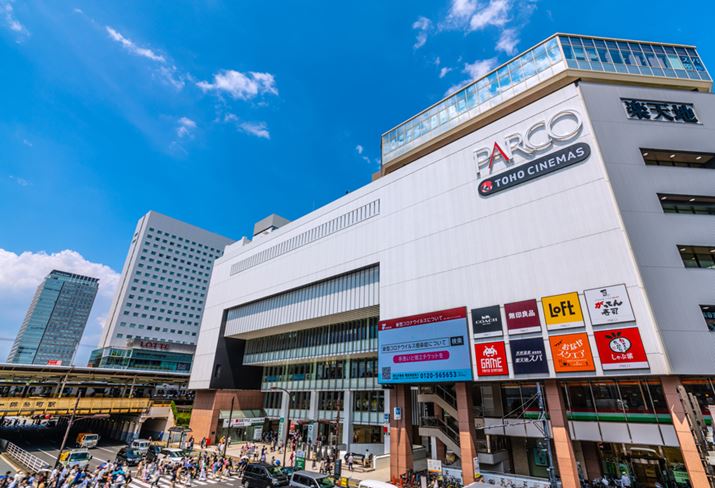 ̃NWbgJ[hȂPARCOł̔펞5%