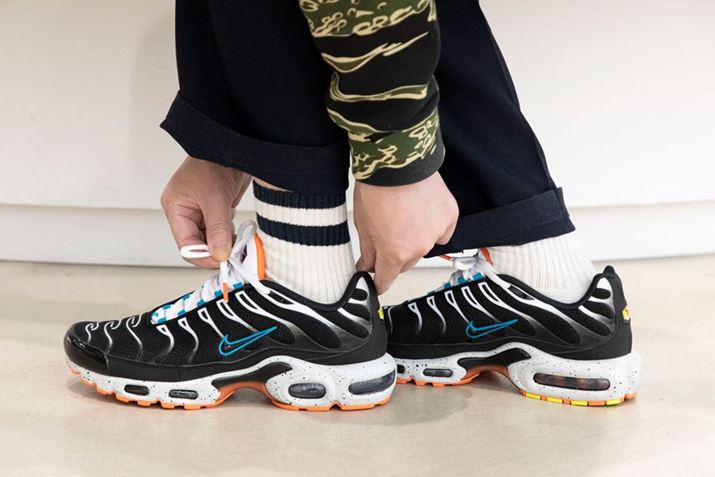 `mpJ[SpcȂAXEFbgpcWK[pcƂbNXn{gXƂD