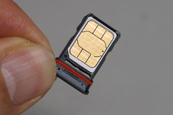 SIMJ[hgC͕\Ɍv2SIMJ[ht^CvBmicroSD[J[h͔񓋍