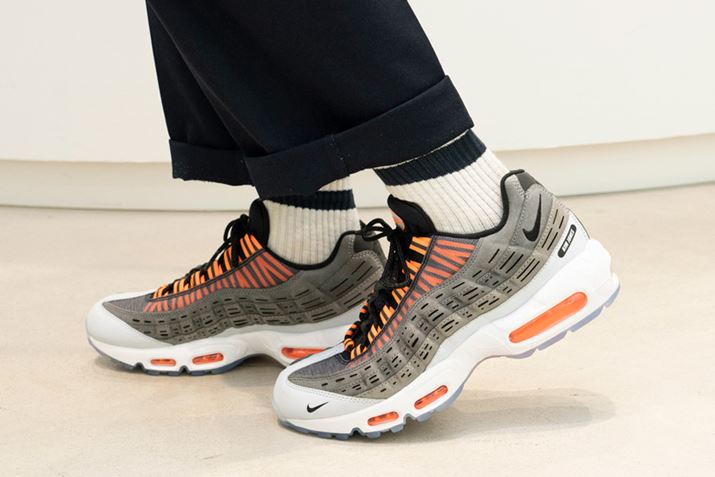 uiCL GA }bNX 95^KIM JONESvBuAgXvł̔̔íA26,400~iōj