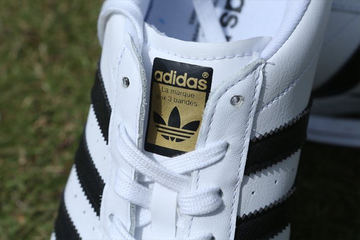 Xj[J[t@ȂiłȂƂHjȂ݂́A^xBhCc̃[J[Ȃ̂ɂȂŃtX\LȂ̂AM҂͂ƋCɂȂĂ܂iƌAp̕\LACeɂĂ͂܂ˁjBPɂꂾł傤H