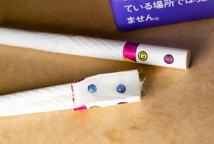 tB^[JbgĂ݂ƁAJvZ2Ă̂mFłBXy[X̖Ȃ̂A͋C𒲐邽߂̃tB^[̌͂Ȃ