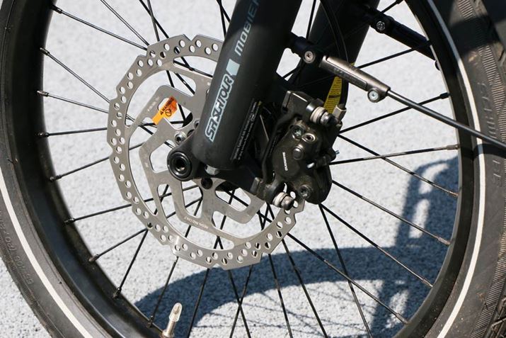 OƂfBXNu[L𑕔B͂ƃRg[mۂ