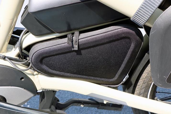 V[gXeC̉ɂԂɂ҂܂Beʂ1.9L̂ŁACJo[`F[bNȂǂ[Ă̂悳