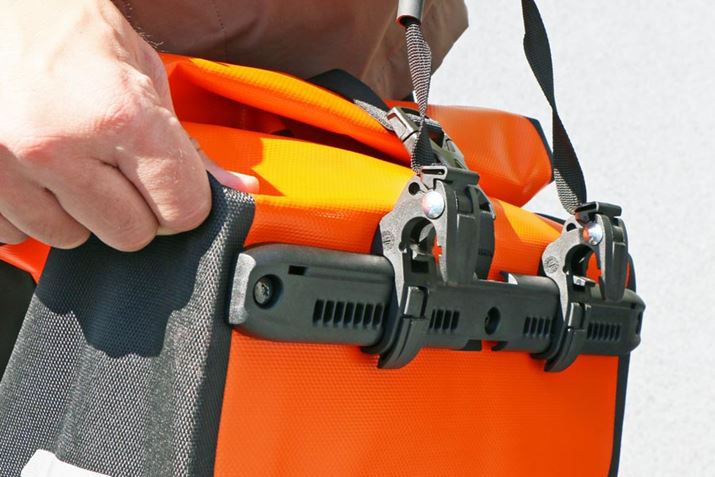 obOwʂɑĂuQL2.1VXeviobOƉɂp[cĂĵŁA̓̂悤Ɏς邾ŊȒPɎOƂłBɂ͉fĂȂALAɎt̂ȒP