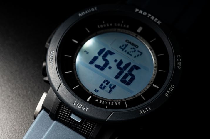 uLIGHTv̋Lڂ̒ɂ{^ƁALEDCg_܂