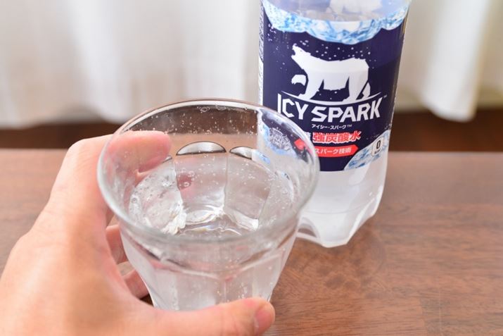 OX̉ɒeA̗ʂAuJi_hC U^TXgOvuACV[Xp[N from Ji_hCv̂ق