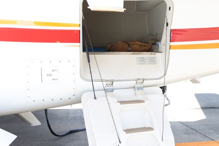 aו͓lɊ֌WȂX[cP[X8xB[ꏊ͗^ĂȂ߁At̂ܓَ̉qȂǂ̗a͂łȂ