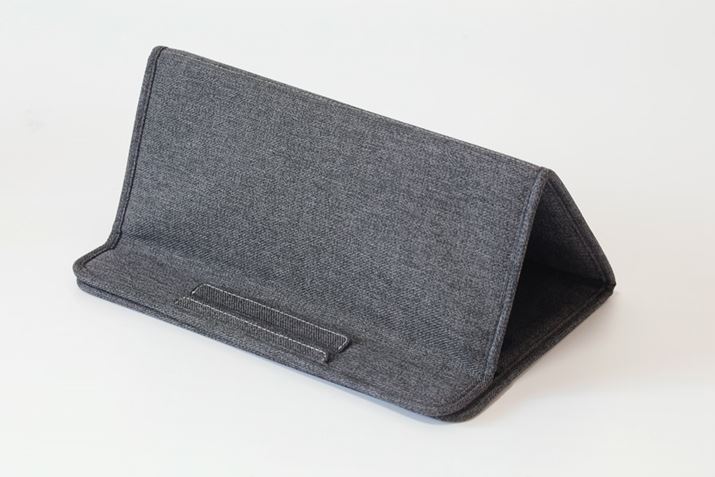 P[X͎Opɐ܂肽ŊȈՃX^hƂėpłBOɃXgbp[̂ŁAׂ藎Sz͂Ȃ