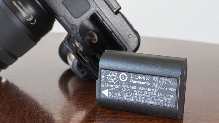 obe[̗eʂ2200mAhŁAuGH5v18%eʂAbvĂ܂