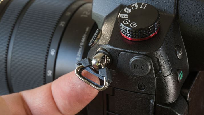 XgbvtĂȂƋ̃J`J`ƂɓĂ܂̂_BOeՂł͂Ȃ߁AXgbvsgph̃rfIOt@[̓tXg[V邩܂