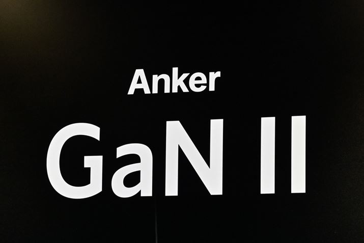 USB[d̂Ȃ&#12073;^łAnker̓&#12163;ZpuAnker GaN llv
