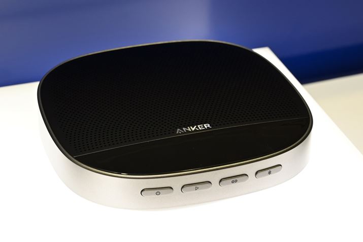 10W̏o̓Xs[J[𓋍ڂobe[̉cpXs[J[tHBPCƂ̐ڑŎgpUSBhO͖{̒ʂɎ[ĂBAʘbԂ͍ő15ԁB8{ŁAi24,980~