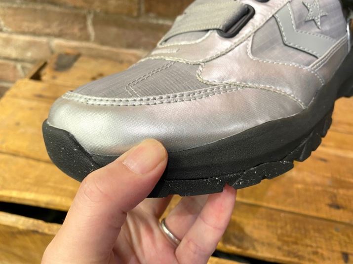 Abp[̃I[o[Cɂ́AhЗpȂǂɗp^[|PUR[eBO{iC̗pB΂̕ĂRɂƂ̂