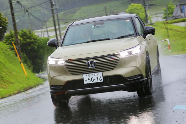 z_ V^uF[vieFHEV PLaY^2WDj̑sC[W