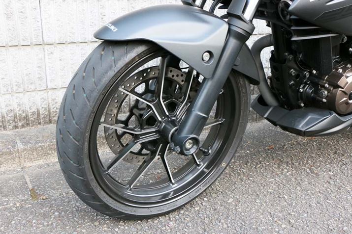 אg̃X|[N̗pA~̃zC[͌ڂ̃fUC悭Aɂy