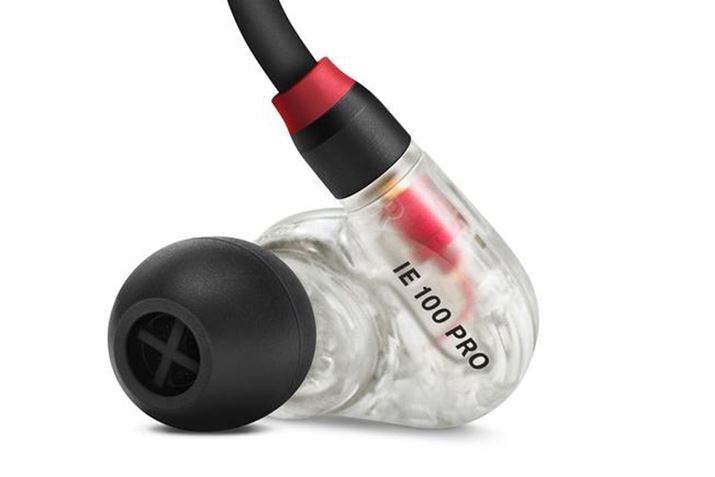 LR̔ʂ肵₷Ȃ悤ɁARCz̃P[u_NgɐԂJ[O{ꂽ