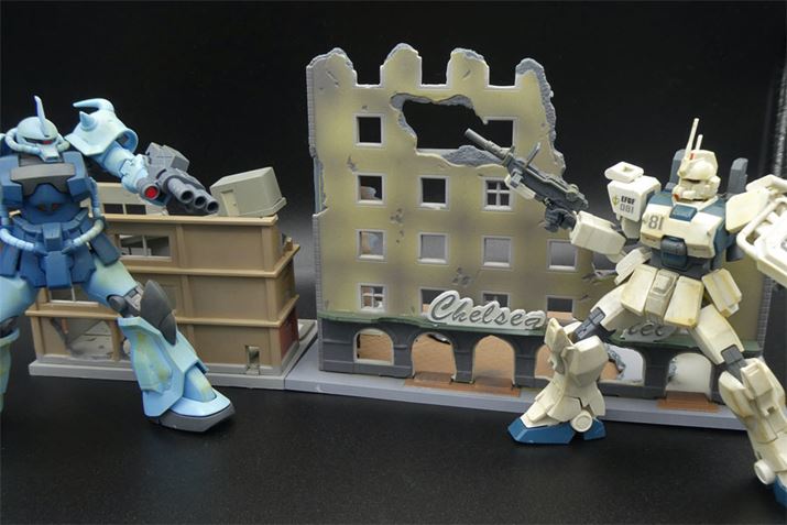 قǂ́uEz-8vƁuOtJX^v̎sXWI}ōČ