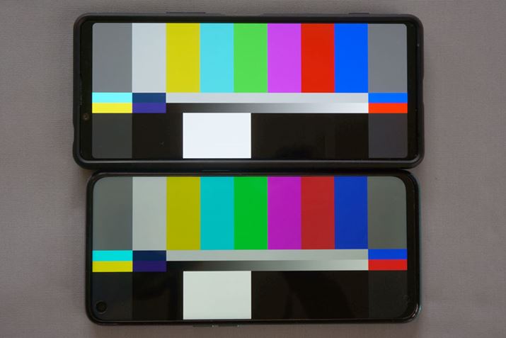 茳ɂL@ELfBXvCڃX}[gtHiʐ^jƖ{@iʐ^jׂăJ[Tv\B{@̃J[\͂Ȃ茒ĂقBATṽmN̊K\͂ԂC