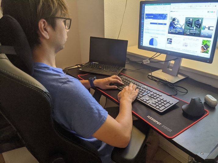 OAẼXChł͂ȂA𒲐߂΁AA[XgL[{[hłrɎRɃtBbgB͂KłB