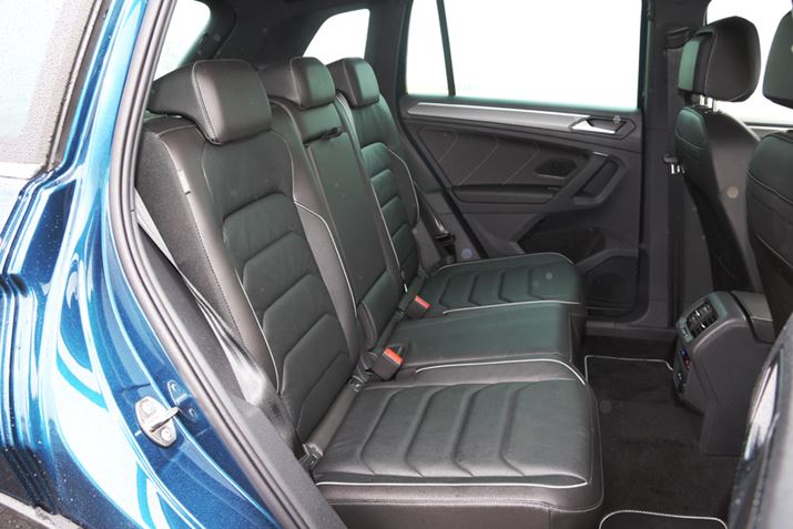 tHNX[Q V^ueBOAviR-LineO[hj̃AV[g