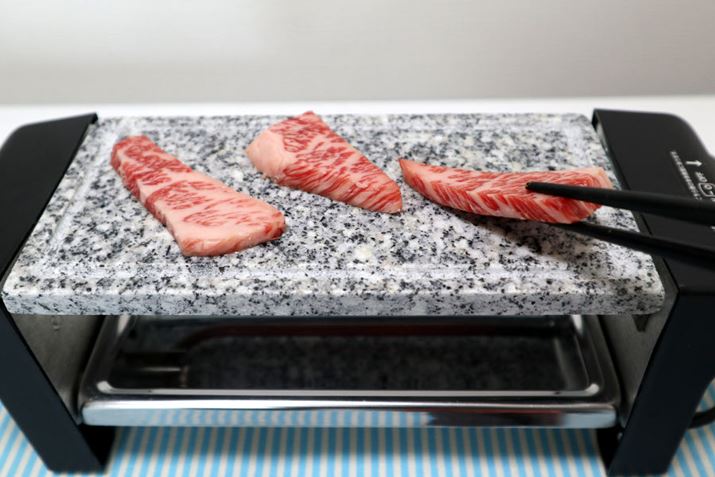 10قǂĐ΂܂ĂׂĂ܂B΂̉ɂdMMȂAo鉓ԊO΂ɓ`ĔMȂĂ悤ł