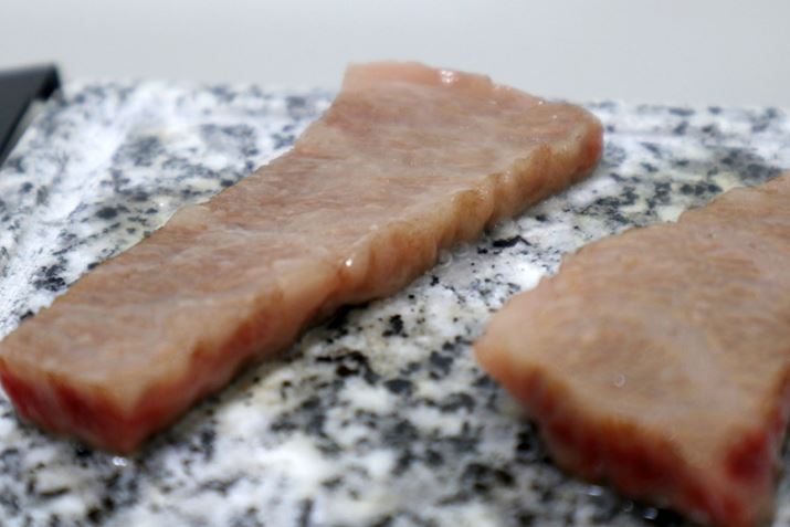 7`8قǂŗԂƁAłڂ͕tĂȂ̂́AƏĂĂ܂