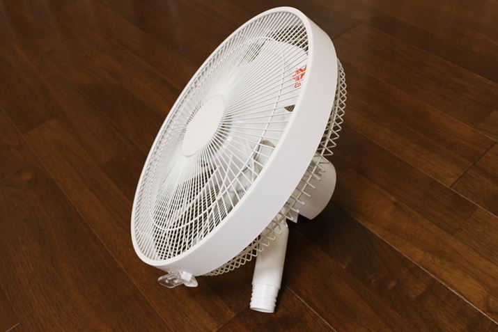 RȂAHɂ̓[^[Ȃǂ𓋍ڂ{̂tĂ܂