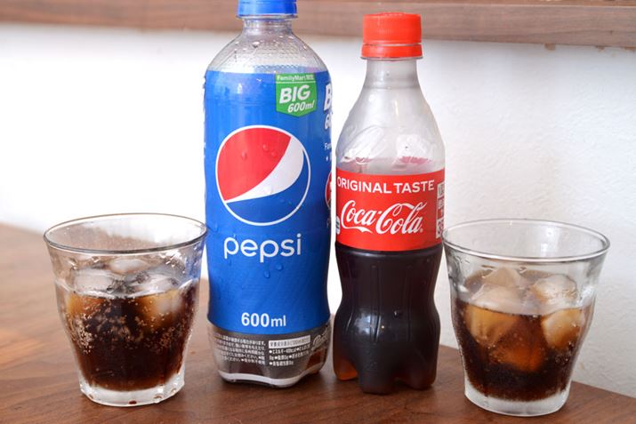 RȂAǂR[̂{Ƃ邨BlIɂ́uRJER[vނƁA̐H~XCb`ꂽ̂悤ɃXibNno[K[HׂȂ܂