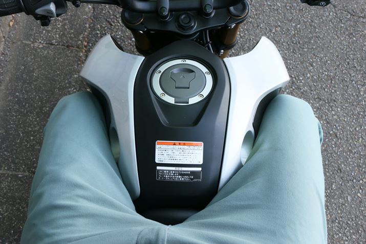 ォ猩ƁA^NJo[j[Obv₷`ł邱Ƃ킩₷Bgł̃z[h́As\ɂyɂe