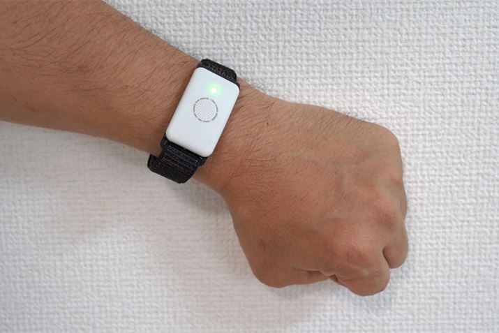 30b1A΂LEDv_̂ŁA삵Ă邱Ƃ͊mFł܂