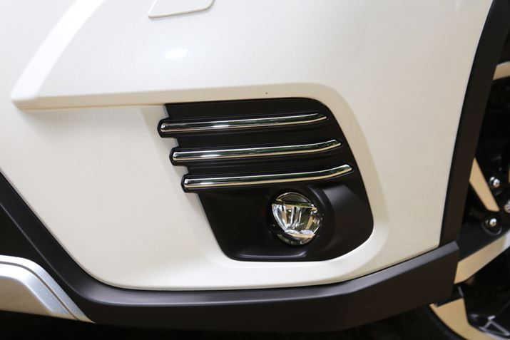 V^utHX^[vɍ̗pĂAVȃfUĆutgLEDtHOvvB摜AdvanceO[ĥ̂ŁA㕔̉bLĂ