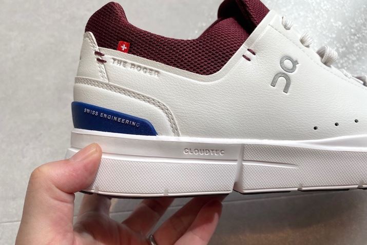 ~bh\[́A猩ƃVvȃfUCB܂Ń[eNXj[J[̂悤ɁA킹X^CIт܂