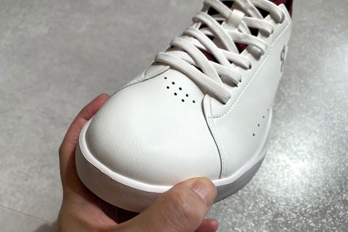 Abp[ɂ́Aur[KU[vgpB܂œVRv̂悤ȃV{\ĂAӂ鎿ɎdグĂ܂