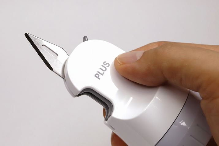 {̏㕔ɐ܂肽܂ꂽI[vi[́A_{[mRMƂĂgp\