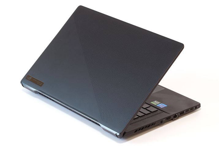 Ώ̃hbg}gNXfUCƖtꂽVBE8279̏ȌLCɕł