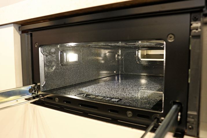 NbLǑɓ͑SʂtbgȂ̂ŁAGꂽzŉ@邱ƂeՁB̎tCpāAO邱Ƃł܂