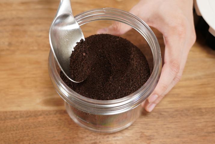 ReiɃR[q[tB^[tāAR[q[45g܂B̒ŐĂ钆҂g܂BD݂ɍ킹āA낢ȃR[q[Ƃ悳