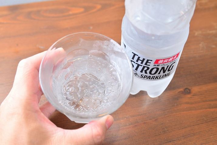 g̎h\BuTHE STRONGv̖ɋU͂܂