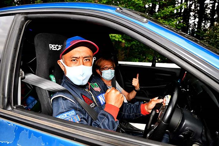 [^[X|[cZƂɌIȏ󋵂ł́AS_o^]ɏW邱Ƃ͋T|[gꂽoAZpp[c̗BpĎgpƎv܂