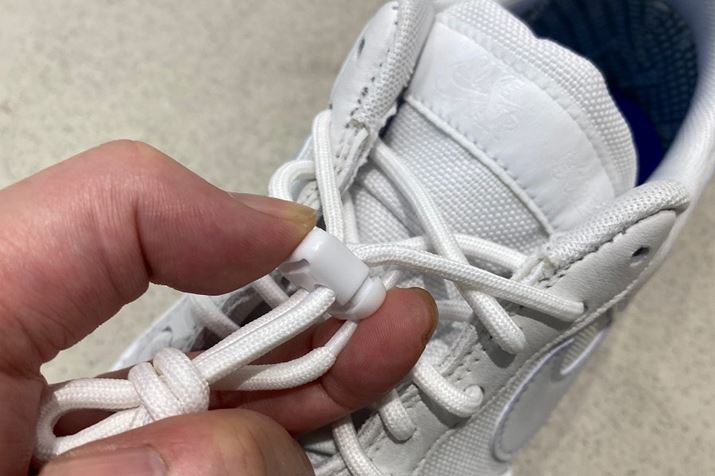 {fɂ́AV[[XɃvX`bÑXgbp[tBEȒPɍs܂BȂ݂Ɏʐ^̊ی^V[[X̂قɁAO[×u[̕^V[[Xt