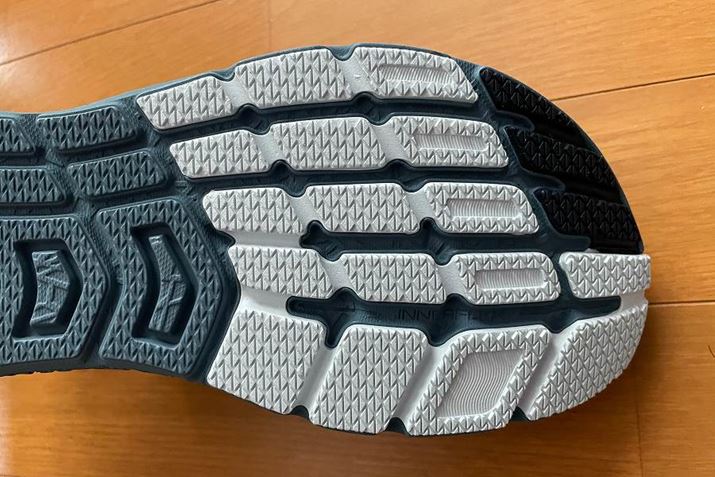 _ƃptH[}XコȐ\ɂꂽuInnerFlexv~bh\[eNmW[̗p