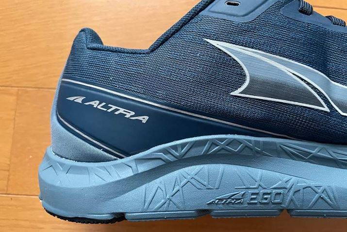 ̍uAltra EGOv~bh\[ɎgpB̏_ȑfނ́AnɏՌzA̗͂𔽔\ւƌ悭ϊ