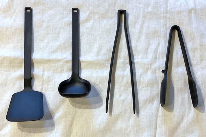 �����w�������̂̓u���b�N�ł����A�z���C�g������܂�